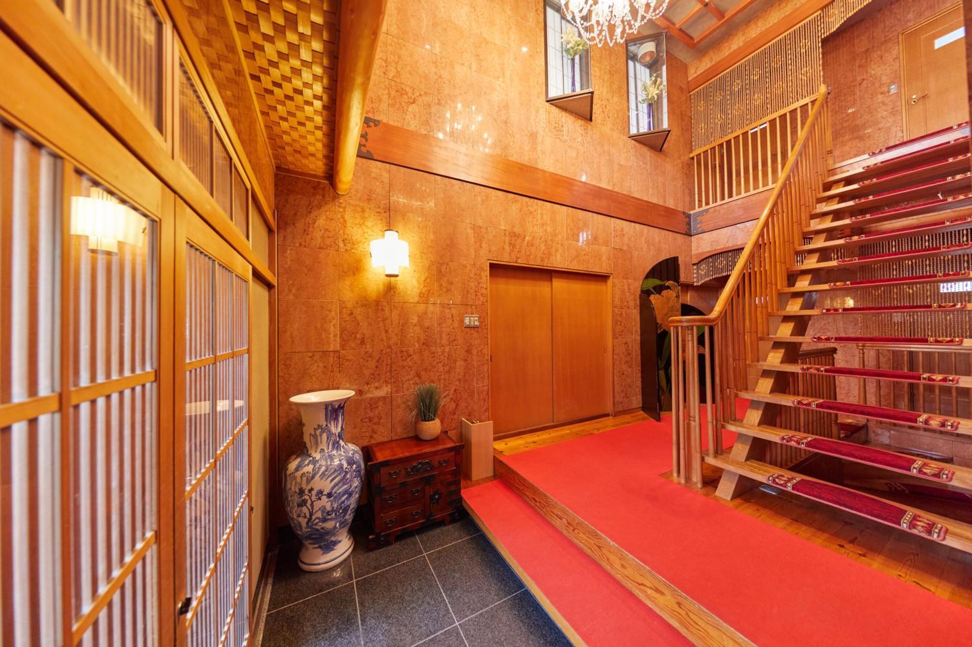 京都市 京町家ステイ 和華 伏見稲荷邸ヴィラ エクステリア 写真