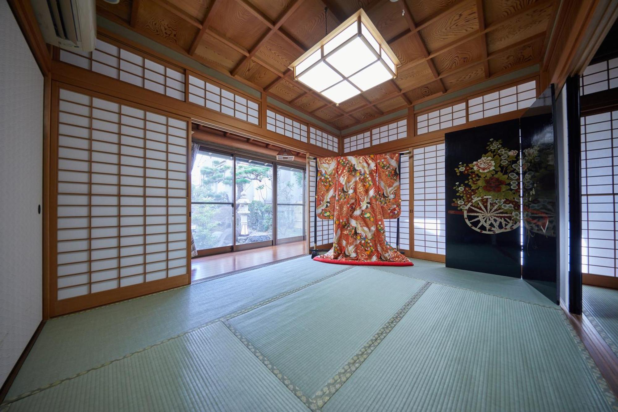 京都市 京町家ステイ 和華 伏見稲荷邸ヴィラ エクステリア 写真