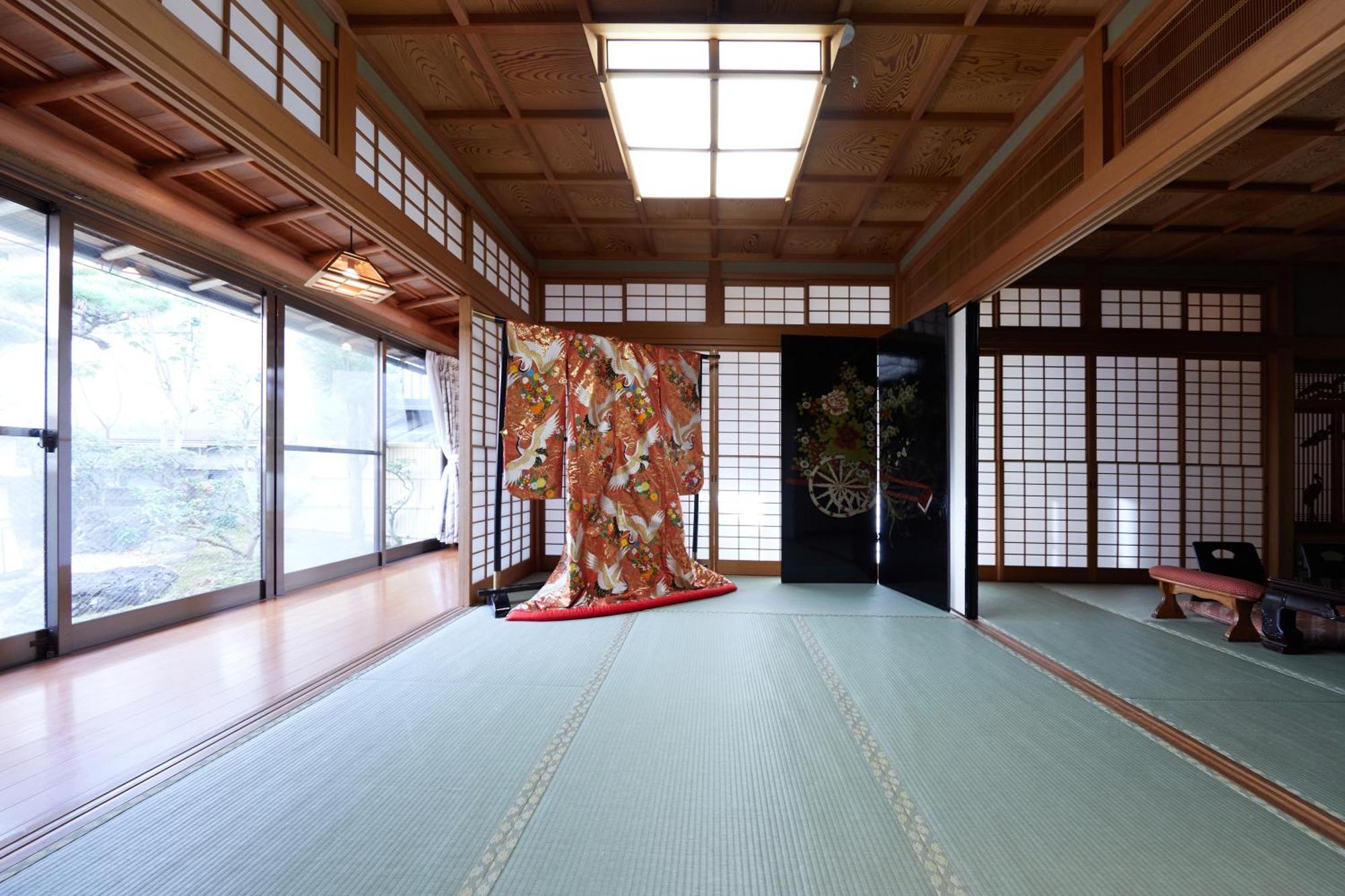 京都市 京町家ステイ 和華 伏見稲荷邸ヴィラ エクステリア 写真