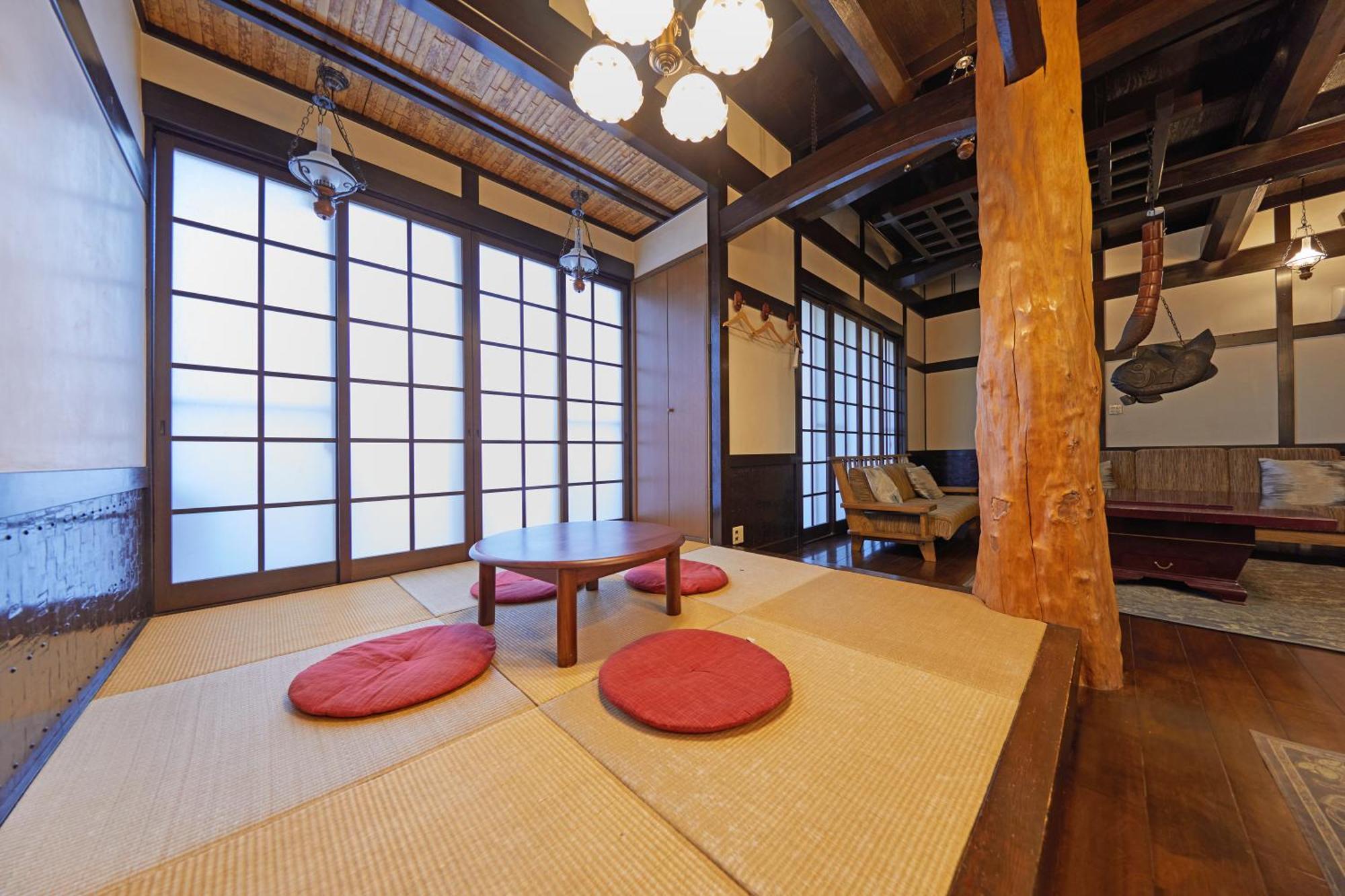 京都市 京町家ステイ 和華 伏見稲荷邸ヴィラ エクステリア 写真