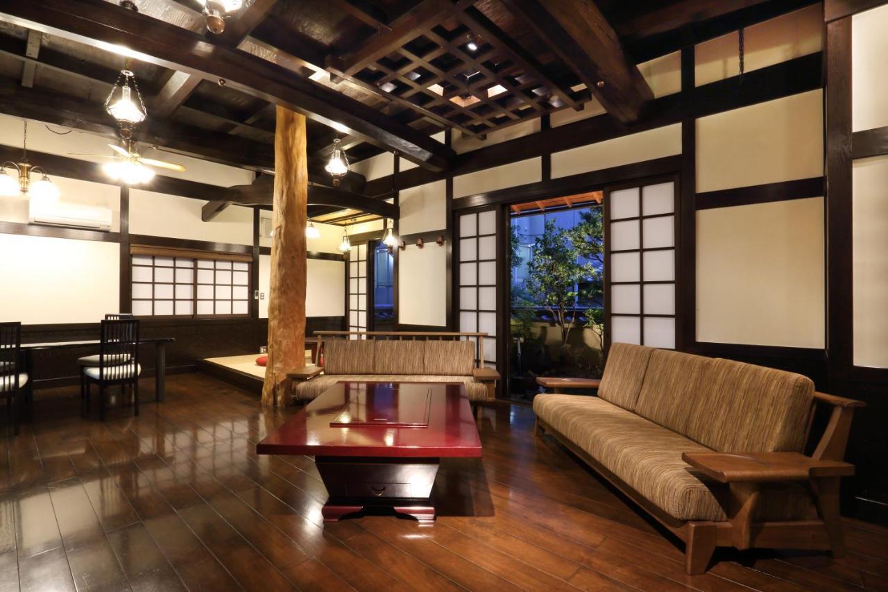 京都市 京町家ステイ 和華 伏見稲荷邸ヴィラ エクステリア 写真